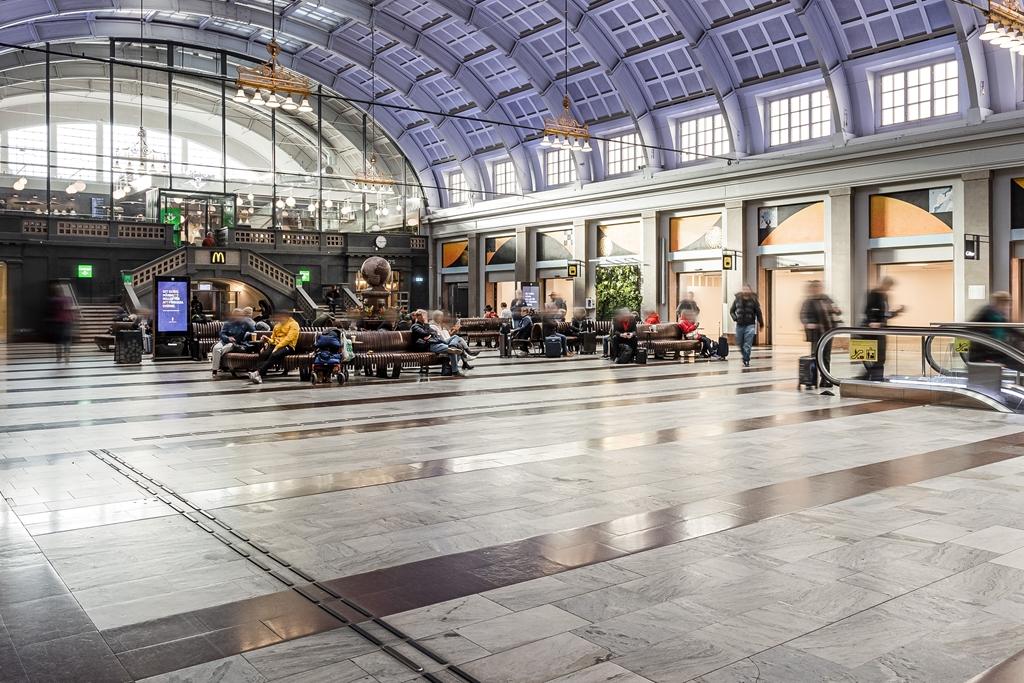 Mitt i Centralhallen